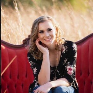 Meet your Posher, Bailey